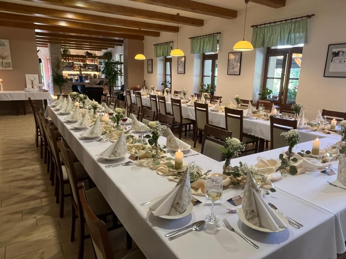 Hotel Hospudka Na Konci Sveta Nový Jičín Zewnętrze zdjęcie